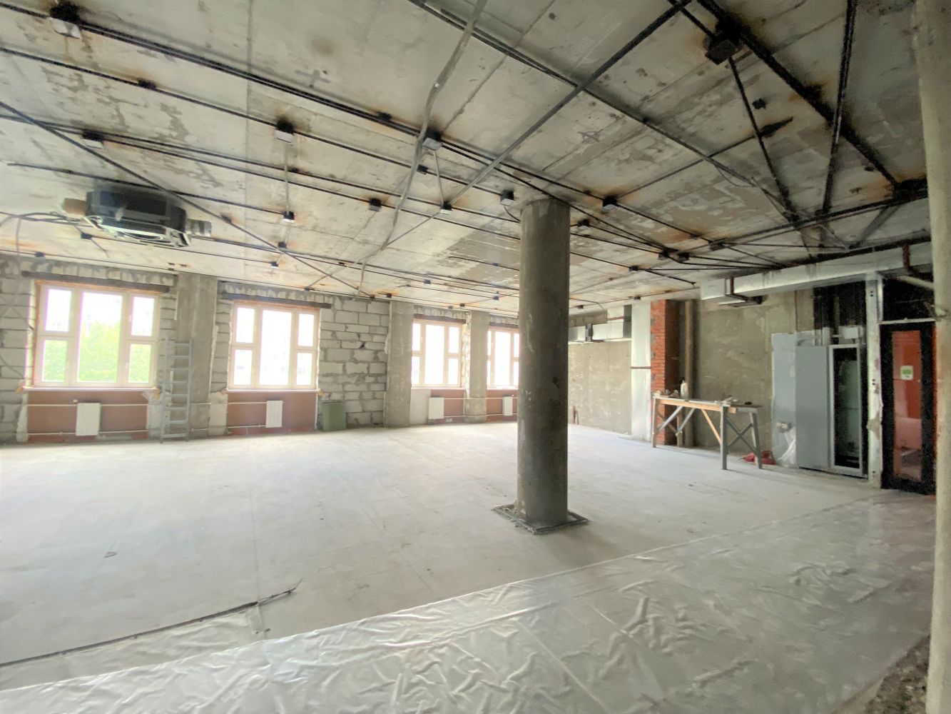 Фото 19 Юридический адрес 2320 м²